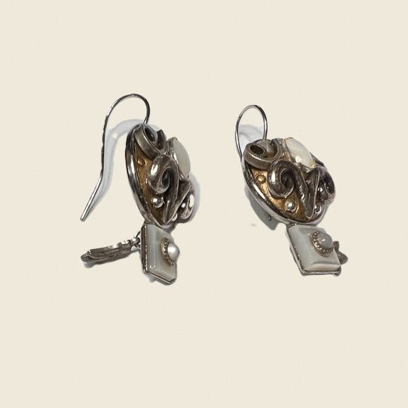Michal Golan Filigree Silver MOP Earrings pre-owned excellent - Picture 2 of 4
